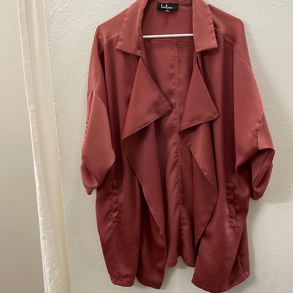 Tops - Lulus Oversized Button Up (M)